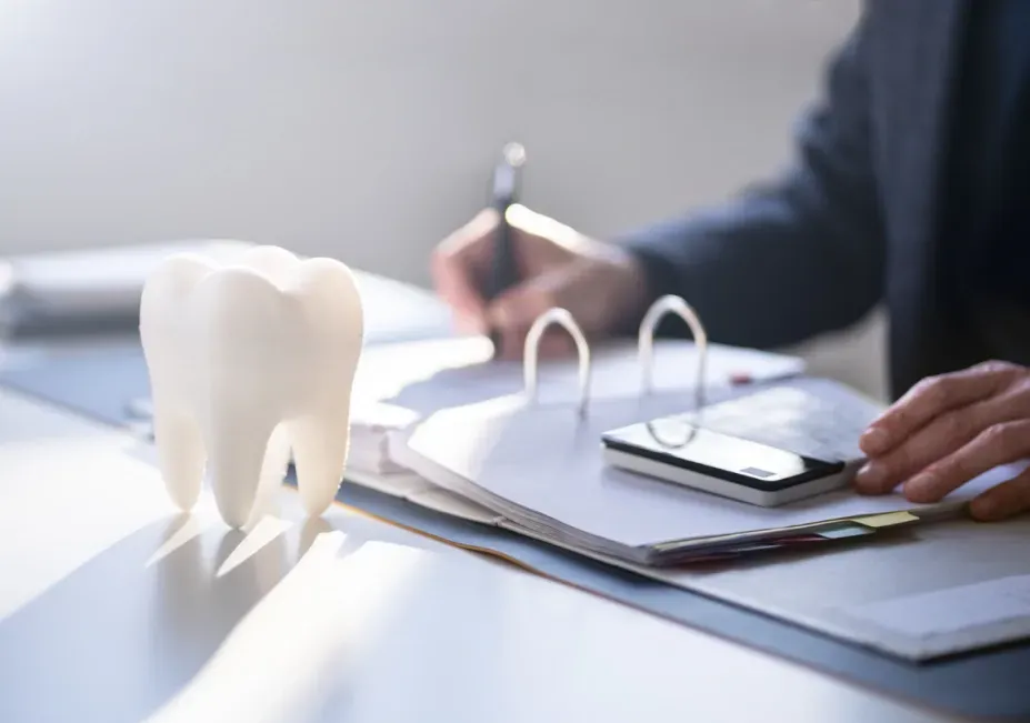 Dental Network of America (DNOA) logo